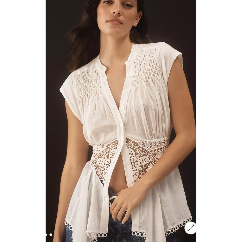 Anthropologie Lace Hanky Hem Asymmetric Eyelet Button Top White Boho XS Blouse